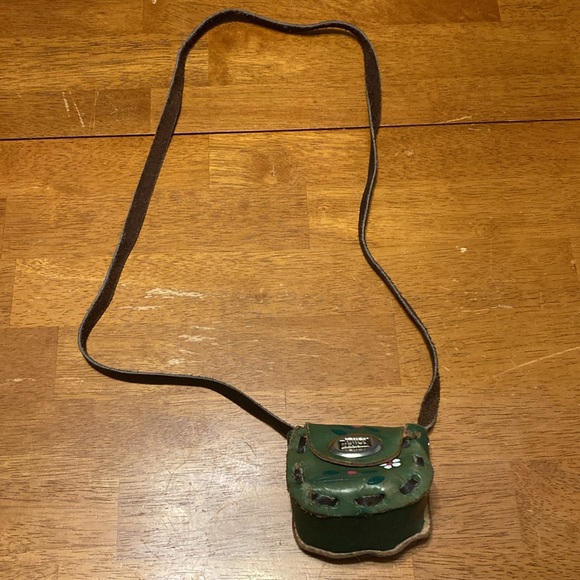 Vintage Mexico Mini Tooled Leather Coin Purse Floral Green Small Handbag Strap - Picture 3 of 10